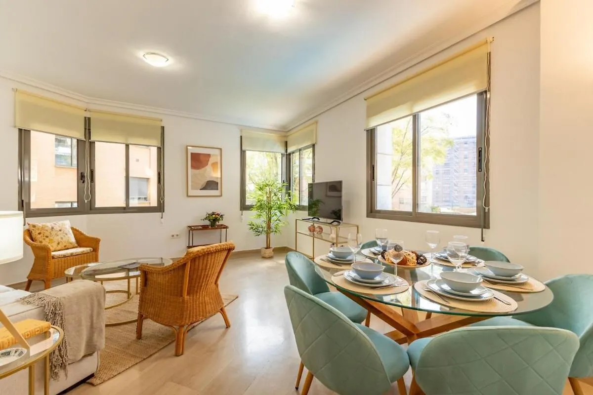 Ramade San Bernardo Apartment Seville